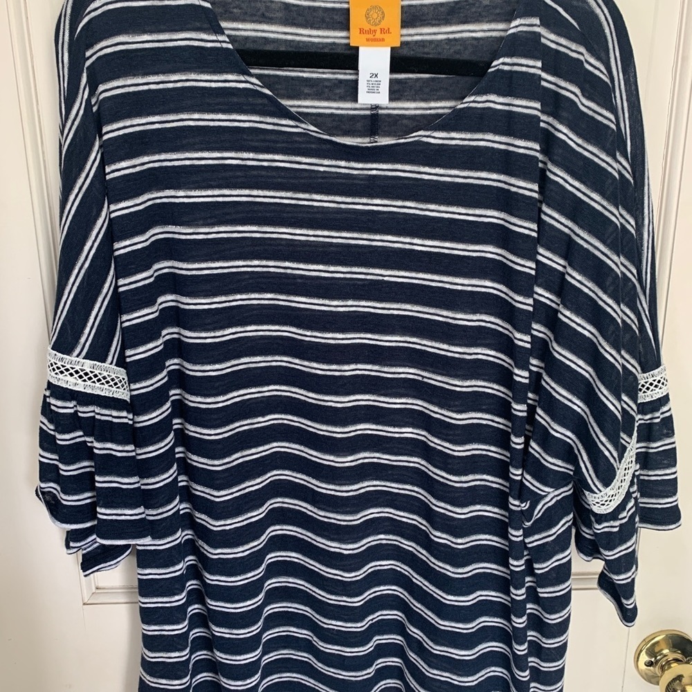 # Lightweight 2X Ruby Rd striped top